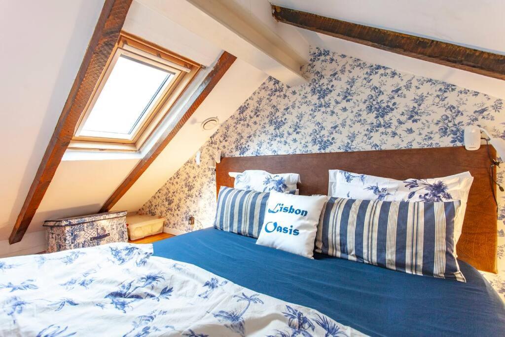 Apartment Alfama I, Eco-penthouse With View & French Balcony *